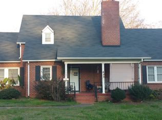 513 S Cedar St, Lincolnton, NC 28092