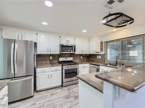 263 Baring Cross St, Henderson, NV 89074