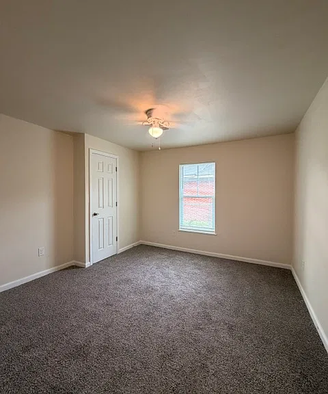 114 Easy St — Photo 12
