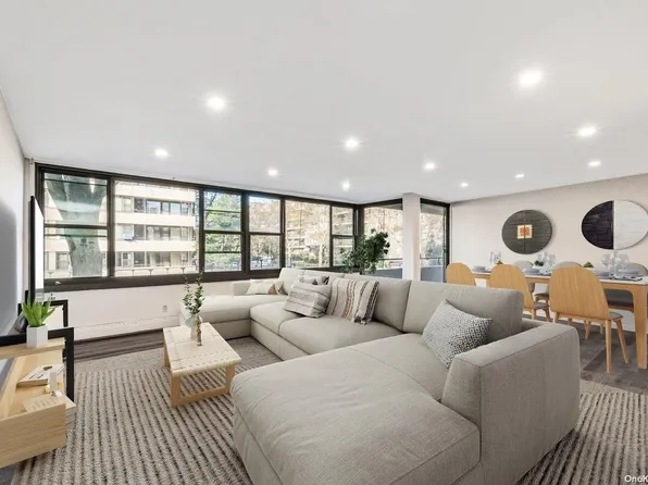 7-04 166th Street #3B, Beechhurst, NY 11357
