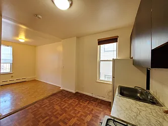 Rented by Astoria Realty