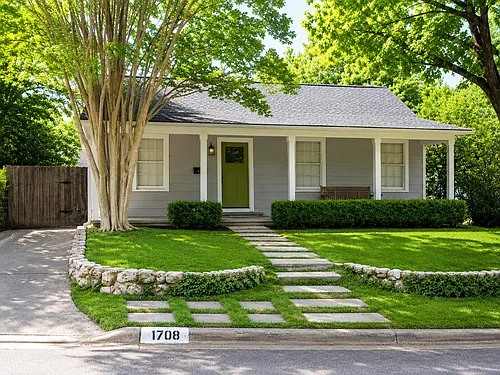 1708 W 34th St Photo 1