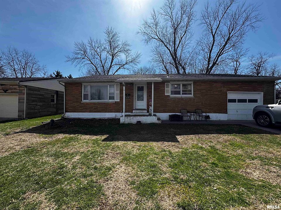 1st image of 3020 Lawrence Rd