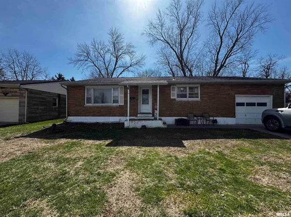 3020 Lawrence Rd, Quincy, IL 62301