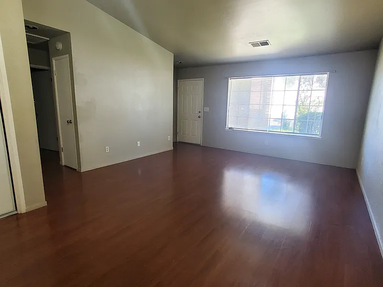 1846 Merced Ave — Photo 3