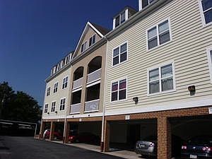 2nd image of 1021 Wertland St APT 2