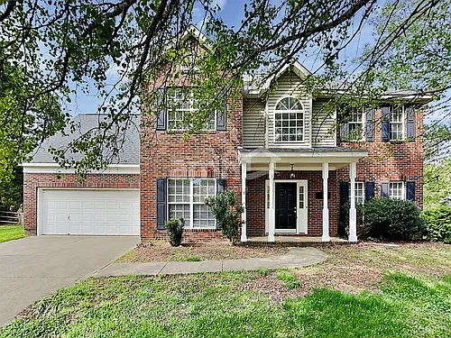 136 Currituck Ct Photo 1