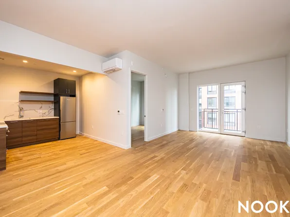 45-57 Davis Street 815 image 1 of 47