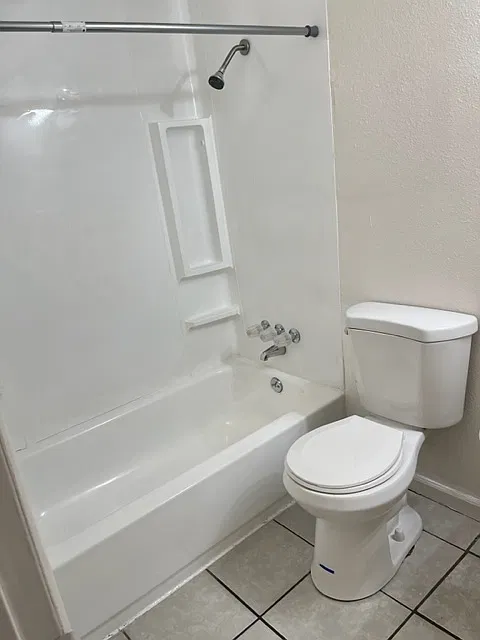 1 bed, 700 sqft, $850 — Photo 2