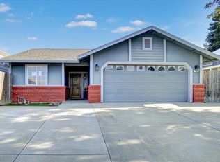 747 Twin Hills Dr, Galt, CA 95632