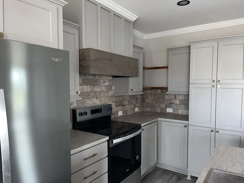 3 bed, 2.0 bath, 1460 sqft, $1,299 — Photo 4