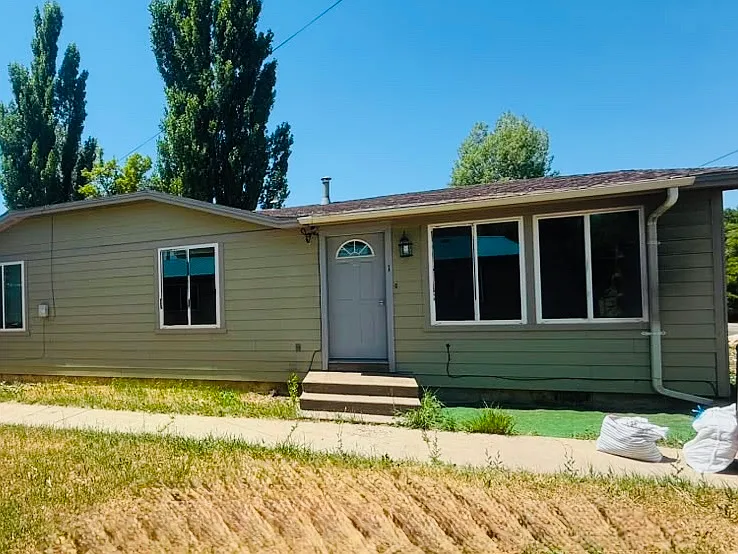 2 bed, 800 sqft, $1,400 — Photo 1