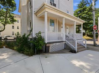 374 Douglas Ave, Providence, RI 02908