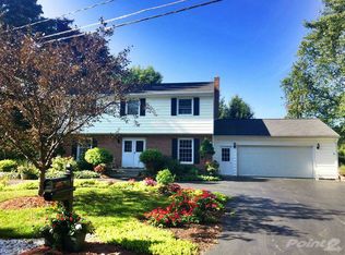 2 University Park, Fredonia, NY 14063