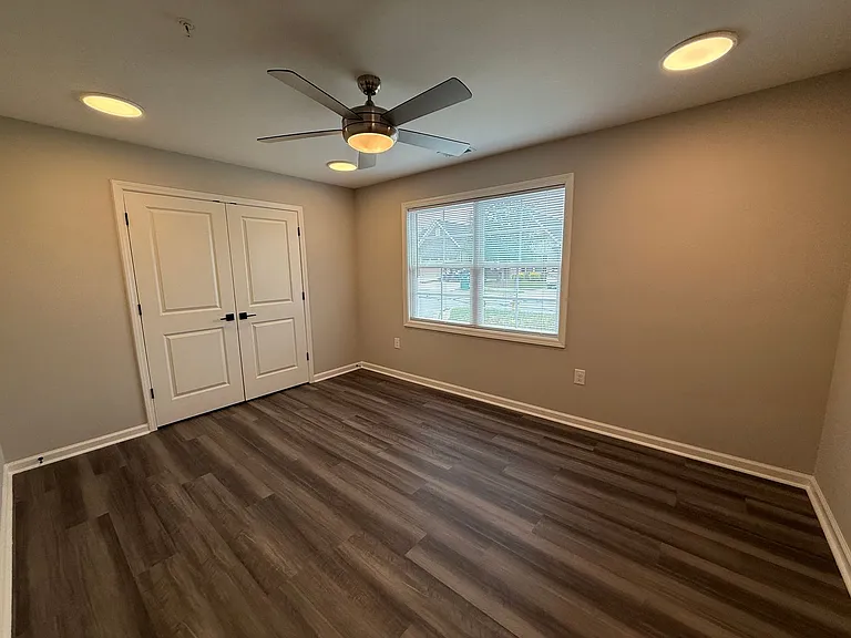 7085 Hanesbrook Cir — Photo 17