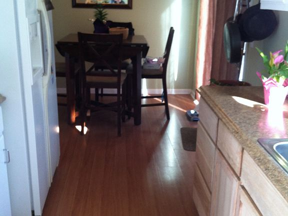 3rd image of 1284 Brookridge Dr SE