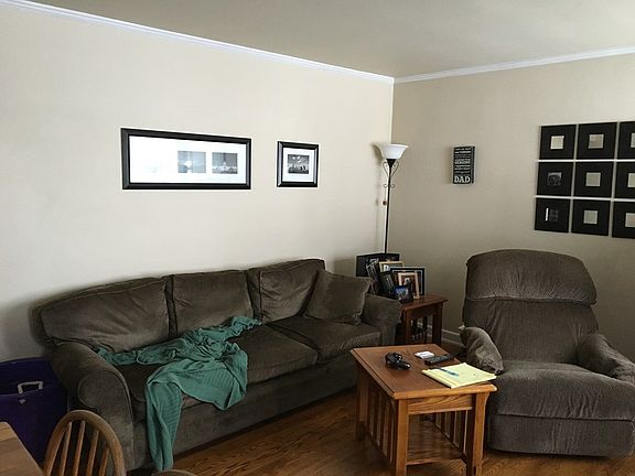 4th image of 407 Weston Ave