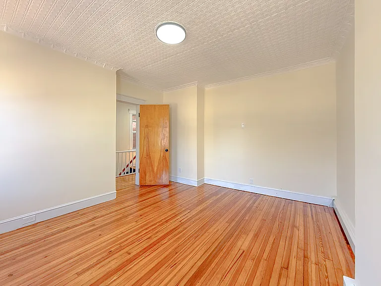 244 Lincoln Ave #2 — Photo 6