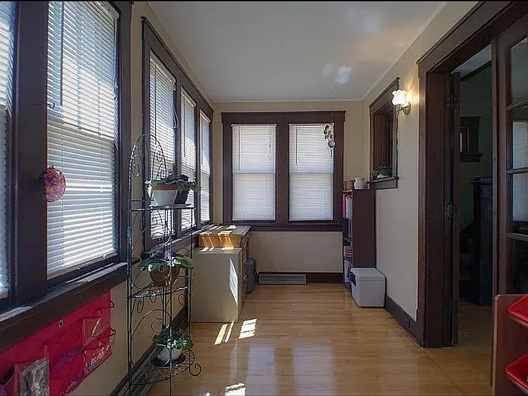 1103 Avon St — Photo 4