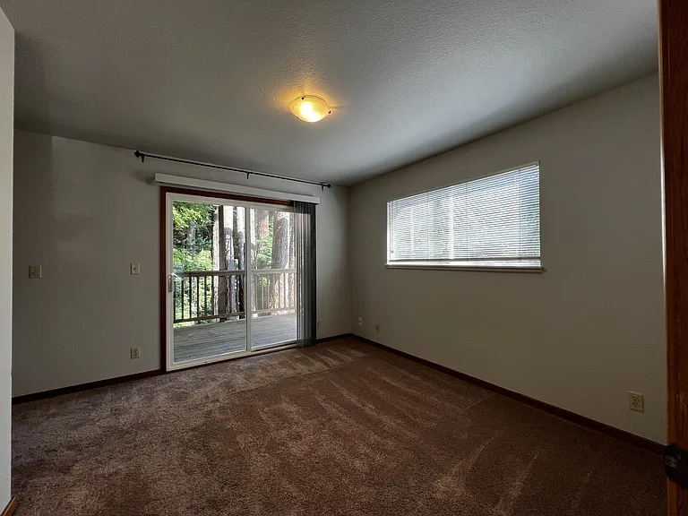2913 Highland Ct — Photo 12