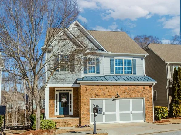 6730 Big Sky Dr, Flowery Branch, GA 30542