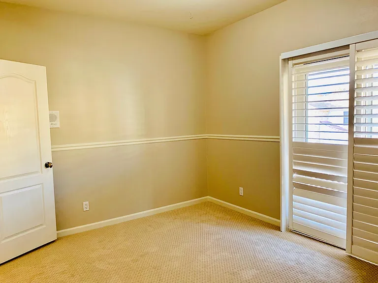 336 Adelaide Hills Ct — Photo 23