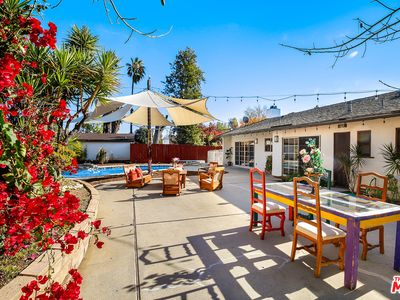  Woodland Hills, CA 91367