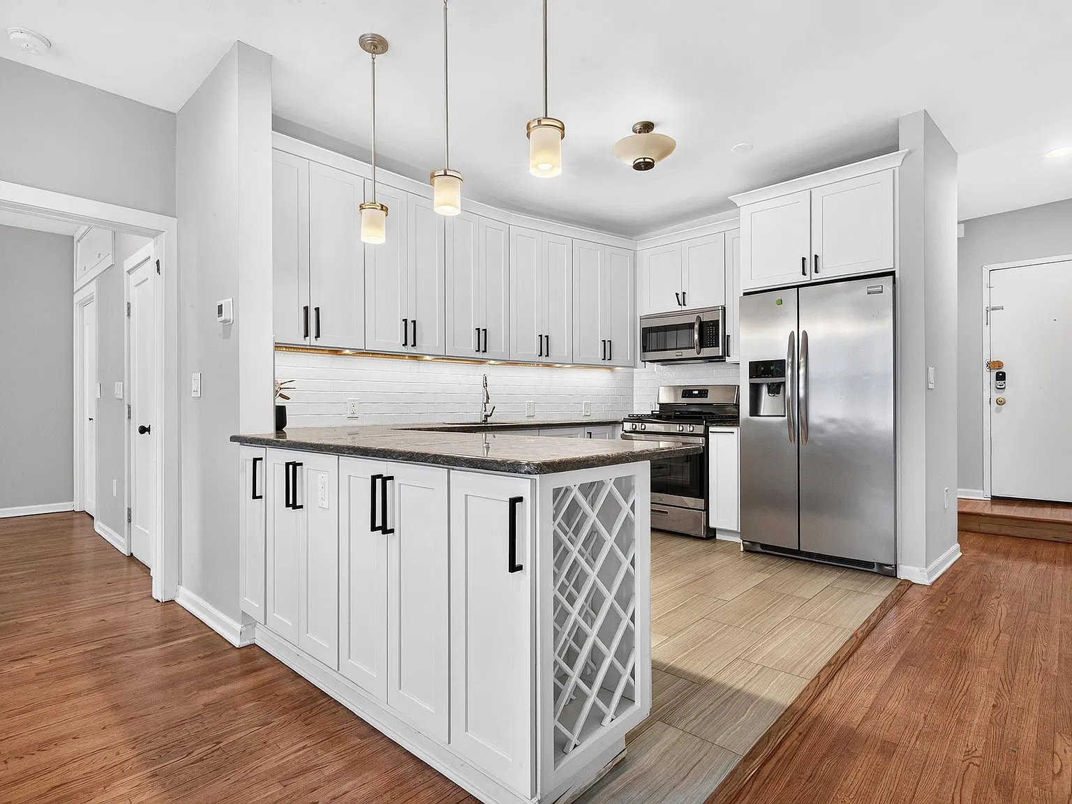 The Tempest Condominium — Photo 2
