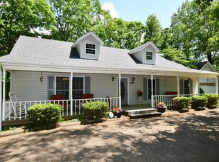 2372 Talking Rocks Rd, Branson West, MO 65737