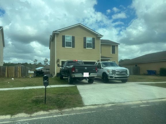 3rd image of 45170 Dutton Way