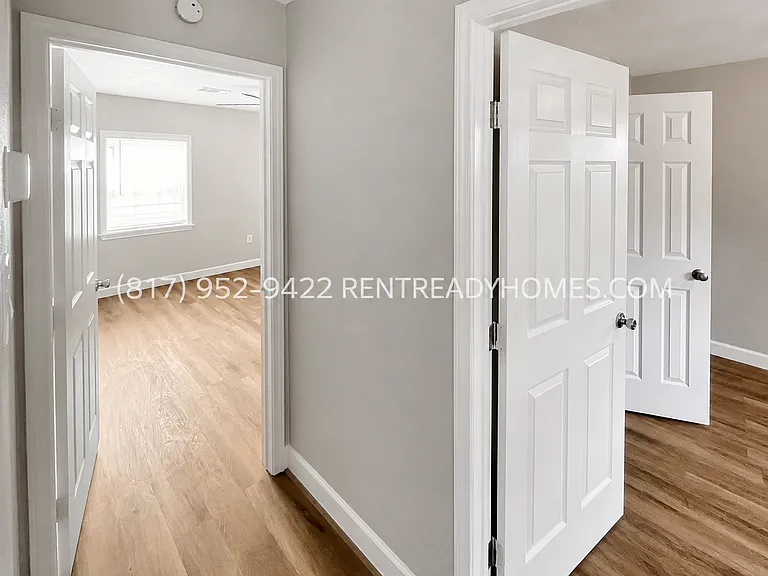 6419 Myrtle St — Photo 5