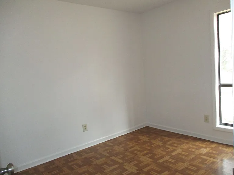 316 Pine Valley Rd — Photo 3
