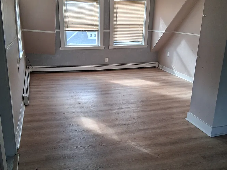 16 West St #3 — Photo 8
