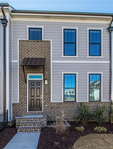 2nd image of 109 Mint Ave #1101