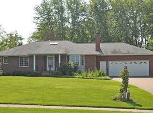 2655 Laurie Dr, Waterford, PA 16441