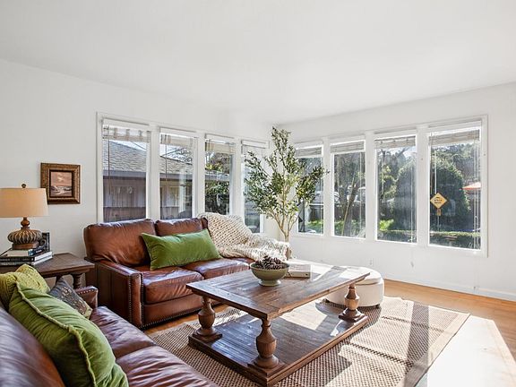 5th image of 253 Irwin Street