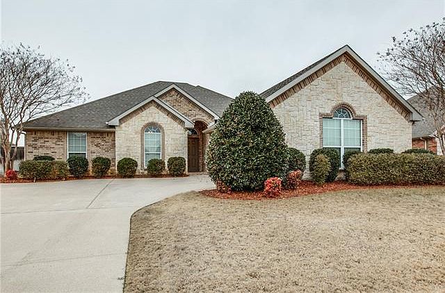 1st image of 8102 Saddle Oak Dr