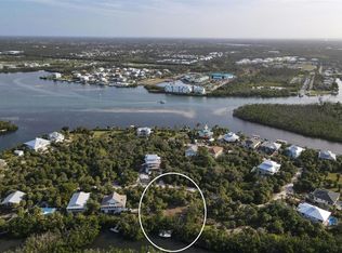 23 Bayshore Cir #16, Placida, FL 33946