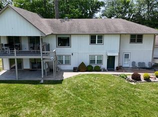 27 Partridge Dr, Agency, MO 64401