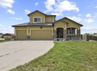 28525 Pike View Farm Cir, Elizabeth, CO 80107