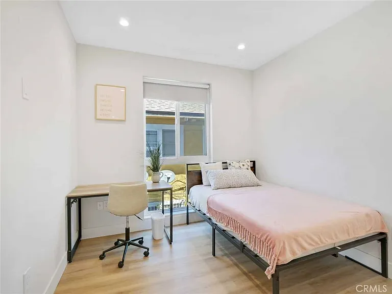 3105 S Normandie Ave — Photo 16