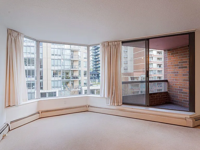 1333 Hornby St #601 — Photo 5