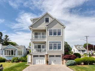 14 Pioneer Rd, Westbrook, CT 06498