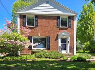 244 Wallinwood Ave NE, Grand Rapids, MI 49503