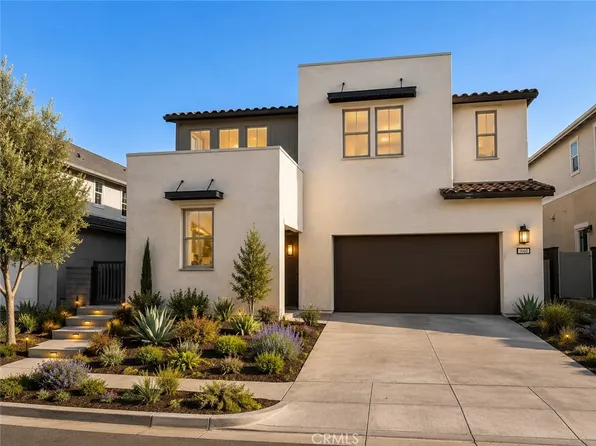 832 Heather Rd, Rancho Mission Viejo, CA 92694
