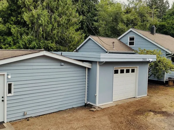2001 30th Street, Bellingham, WA 98225