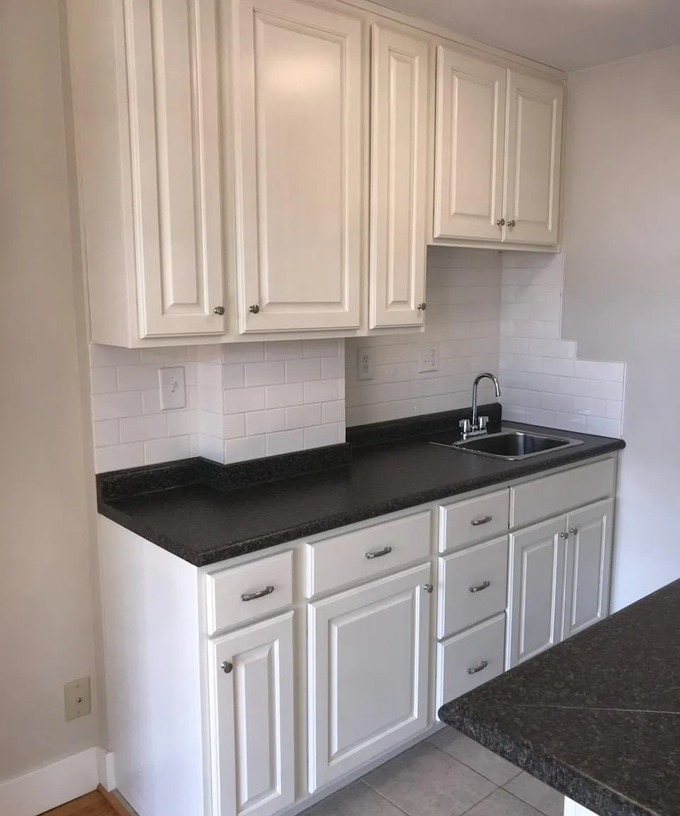 Studio, 500 sqft, $895 — Photo 3