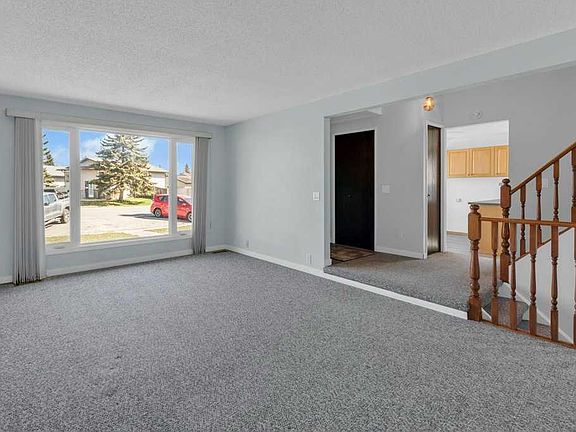 3rd image of 96 Fallswater Rd NE