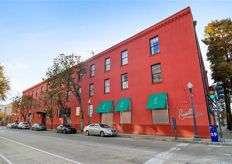 1st image of 330 Julia St APT 310