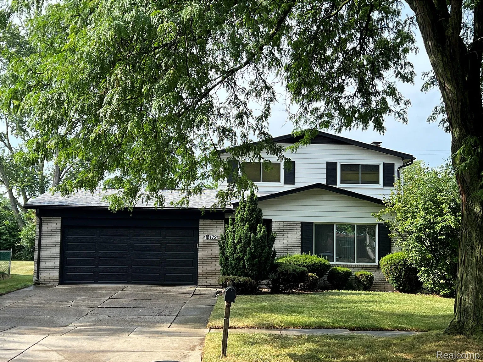 18172 Jeanette St photo 1